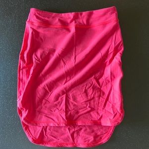 Lululemon pink knit skirt…size 4. EUC